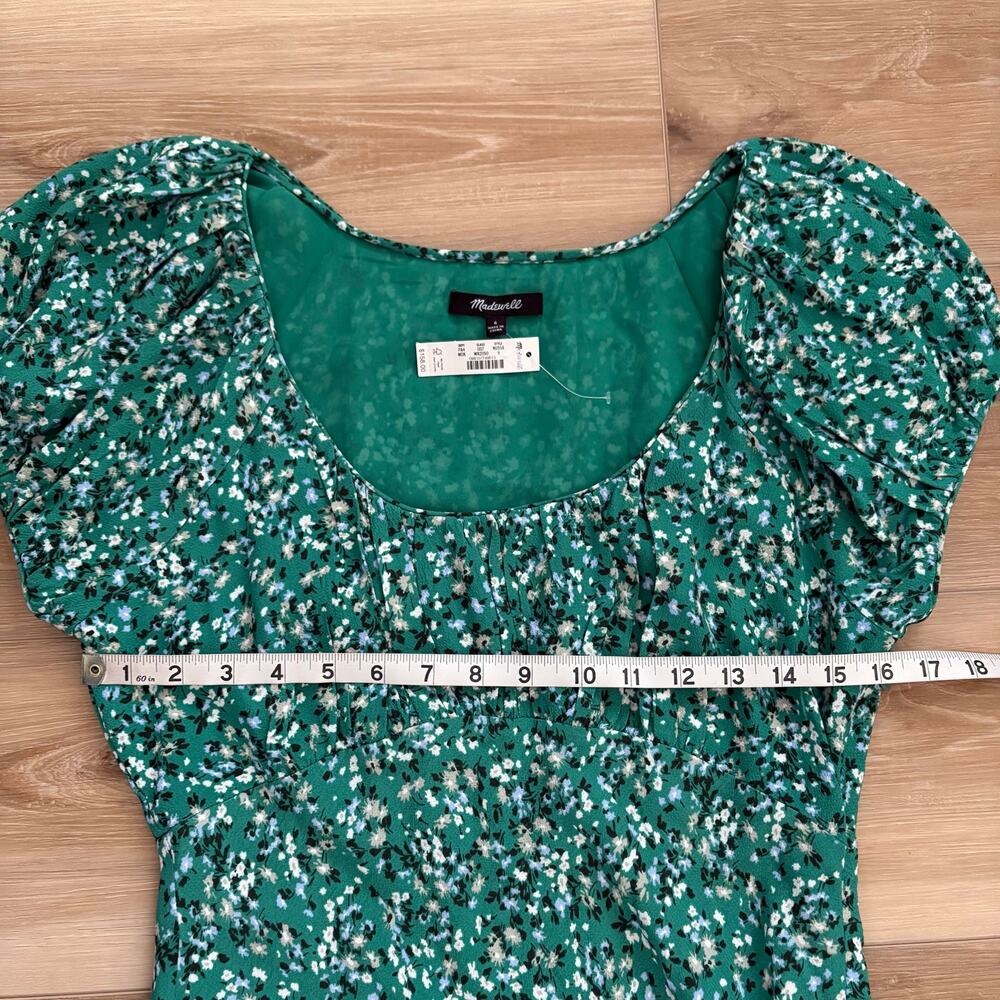 Madewell Ruched Scoopneck Midi Dress in Floral 6 - Picture 5 of 12